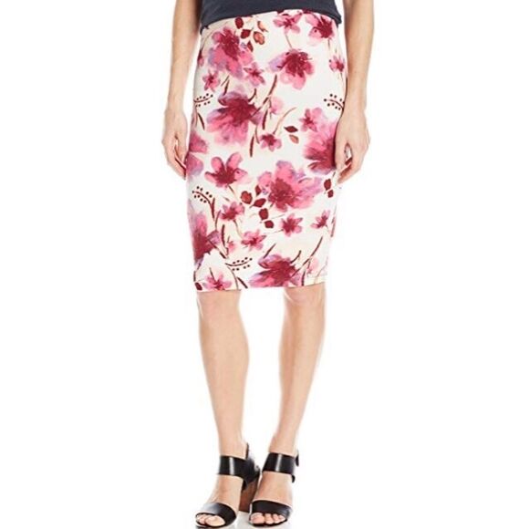 Soprano Sz M Women's Textured Pencil Skirt - Picture 1 of 6